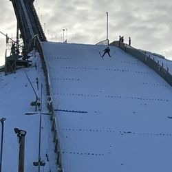 Norge Ski Club - Ski jumping!