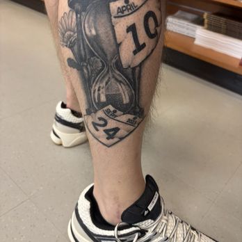 Fox & Sparrow Tattoo - Tattoo Near Me - Muncie, Indiana