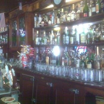Peter McManus Cafe - Cafes Near Me - New York, New York