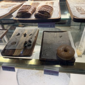 Kaan's Bakery - Bakeries Near Me - Millsboro, Delaware