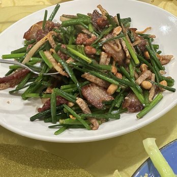 Taisan Huakee Restaurant - Mushroom and chives - Chinese Near Me - San Francisco, California