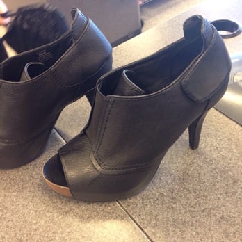 Ross Dress for Less - Just returned these.... Size 8 & $33 ;) Vince Camuto. - Department Stores Near Me - Salinas, California Ross Dress for Less - Just returned these.... Size 8 & $33 ;) Vince Camuto. - Department Stores Near Me - Salinas, California