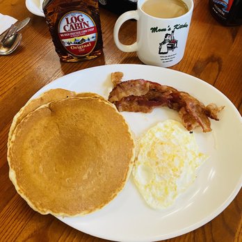 Mom's Kitchen - Delicious - Breakfast & Brunch Near Me - Lake Worth, Florida