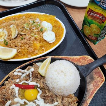 Kuya's Food Express - Palabok, sizzling sisig, lumping, and Calamansi! - Filipino Near Me - Duluth, Georgia