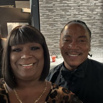 Soul Shack - Manager "Mr. Famous " and myself - Southern Near Me - Cedar Hill, Texas Soul Shack - Manager "Mr. Famous " and myself - Southern Near Me - Cedar Hill, Texas