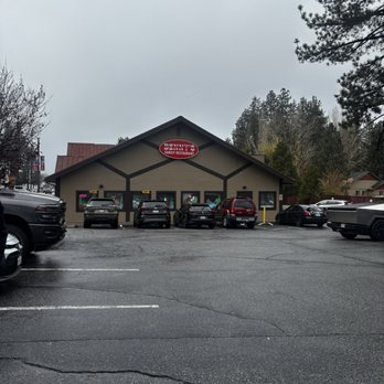 Benny's - Outside - Breakfast & Brunch Near Me - Big Bear Lake, California