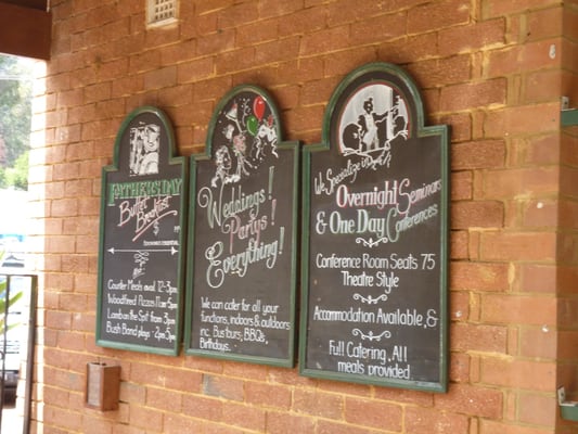 Mundaring Weir Hotel by null