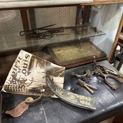 Three Rivers Village Antiques