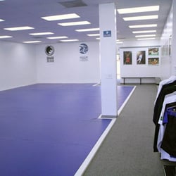 Gracie Morumbi Brazilian Jiu Jitsu & Martial Arts for Kids & Adults. Attend a free introductory class today.