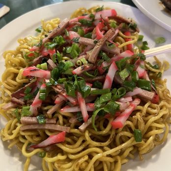 E Ohi Restaurant - Fried noodles - Breakfast & Brunch Near Me - Honolulu, Hawaii E Ohi Restaurant - Fried noodles - Breakfast & Brunch Near Me - Honolulu, Hawaii