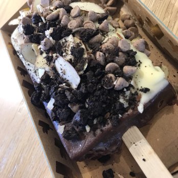 Cielito Artisan Pops - A chocolate covered dulce de leche bar with white chocolate, cinnamon chips, cookie crumbs and almonds. AMAZING. - Ice Cream & Frozen Yogurt Near Me - Miami, Florida