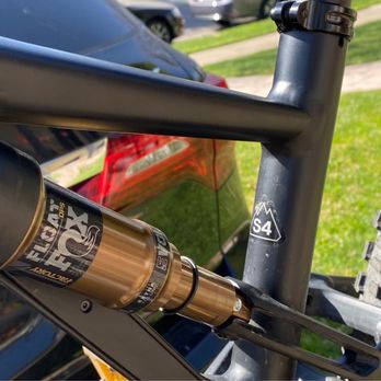 Metropolis Bikes - Bikes Near Me - Burbank, California