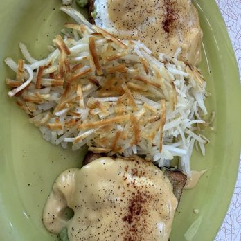Mr D'z Route 66 Diner - Avocado toast Benedict - Diners Near Me - Kingman, Arizona