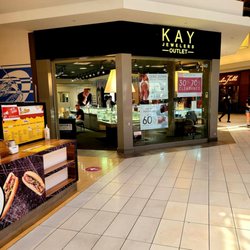 Kay Jewelers Outlet - July 2021: It needed an exterior pic