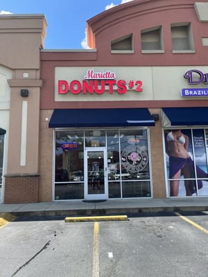Marietta Donuts #2 by null