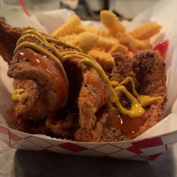 Peace of Mind Pub & Eatery - Perch & fries