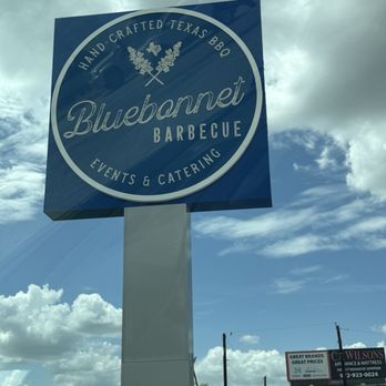 BlueBonnet BBQ - Look for the sign - Barbeque Near Me - Waxahachie, Texas