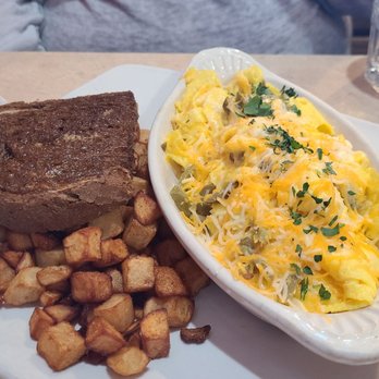 Bishops Diner - Cheese Omelette, potatoes and rye bread - Breakfast & Brunch Near Me - O'Fallon, Missouri
