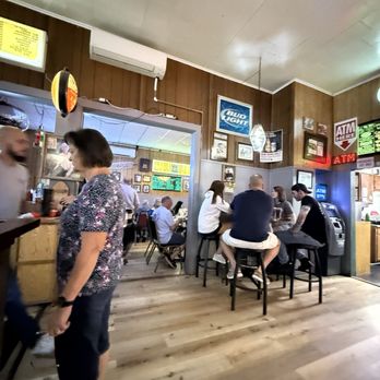 G & R Tavern - Desserts Near Me - Waldo, Ohio