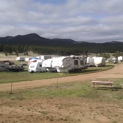Travel Port Campground - The view......if only the stored and abandoned RV's weren't in the way.