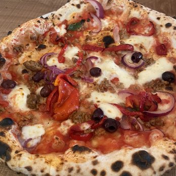 Doppio Zero Mountain View - Salsiccia Pizza - Pizza Near Me - Mountain View, California