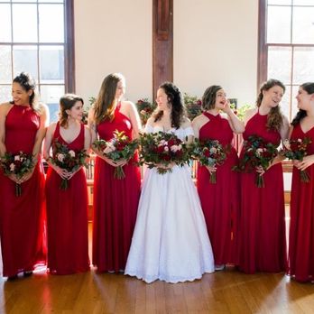Fussell Florist - Bridesmaid bouquets - Florists Near Me - Front Royal, Virginia