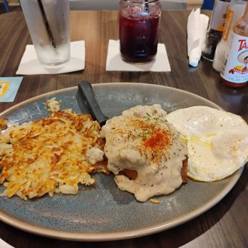 Early Bird Lincoln - Chicken fried chicken and bluebird - Breakfast & Brunch Near Me - Lincoln, Nebraska Early Bird Lincoln - Chicken fried chicken and bluebird - Breakfast & Brunch Near Me - Lincoln, Nebraska