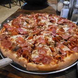 Pizza Madness Maui - Meat lovers pizza-large $36