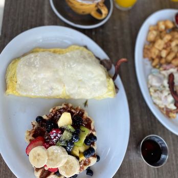 Bistro Cafe - Breakfast & Brunch Near Me - Miami, Florida