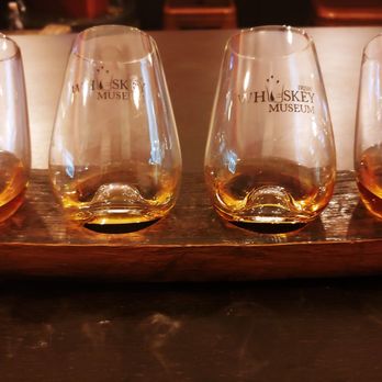 Irish Whiskey Museum - Whiskey tasting - Historical Tours Near Me - Dublin, D