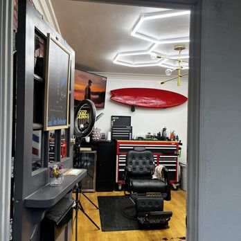 Good Vibes Barbershop - Barbers Near Me - La Jolla, California Good Vibes Barbershop - Barbers Near Me - La Jolla, California