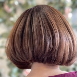 Cris Dominican Beauty Center - All types hair