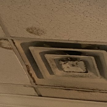 Eli's Table - Mold in the vents over our food - Southern Near Me - Charleston, South Carolina Eli's Table - Mold in the vents over our food - Southern Near Me - Charleston, South Carolina