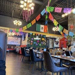 La Bomba Taco - Restaurant décor