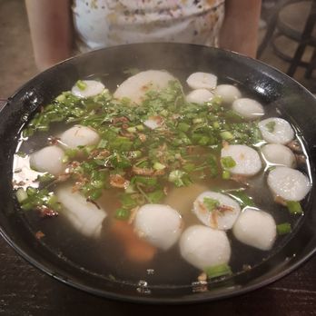 Thien Huong Restaurant - Seafood noodles can come with pho but it's egg noodles as standard. - Vietnamese Near Me - Los Angeles, California