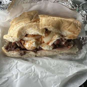 Tacos Y Tortas La Reyna Azteca - La Reyna Azteca Torta - Food Trucks Near Me - Aurora, Colorado Tacos Y Tortas La Reyna Azteca - La Reyna Azteca Torta - Food Trucks Near Me - Aurora, Colorado