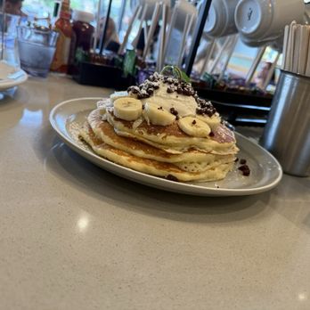 Poached Kitchen - Chocolate Chip Banana Pancakes - Breakfast & Brunch Near Me - Irvine, California Poached Kitchen - Chocolate Chip Banana Pancakes - Breakfast & Brunch Near Me - Irvine, California