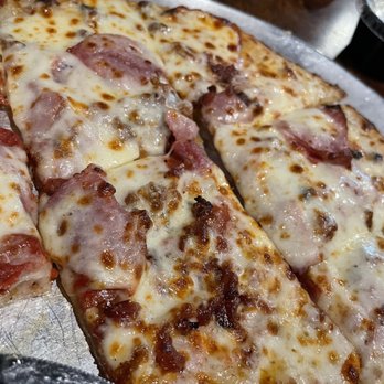 Heat Pizza Bar - Gluten Free meat lovers pizza minus the Italian sausage. - Bars Near Me - Tuscaloosa, Alabama
