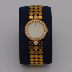 Marion Antique Auctions - Harry Winston Watch