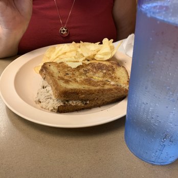 The Cup Diner - Diners Near Me - Saint Cloud, Florida The Cup Diner - Diners Near Me - Saint Cloud, Florida
