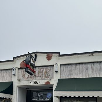 Cowgirl Cafe - Breakfast & Brunch Near Me - Paso Robles, California Cowgirl Cafe - Breakfast & Brunch Near Me - Paso Robles, California