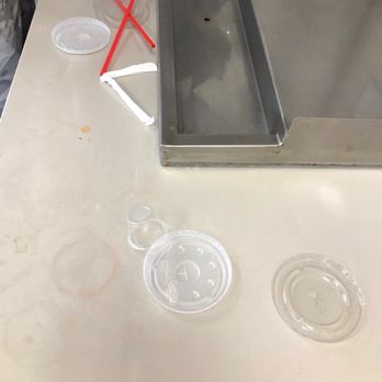 Wendy's - Any employees ever check on the dining room?  Or just joke time behind the counter? - Fast Food Near Me - Merrick, New York