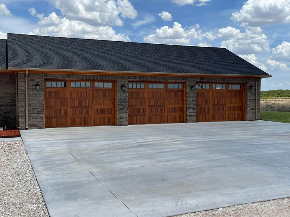 Southwest Overhead Garage Door - Garage Door Contractor in Elk City, OK