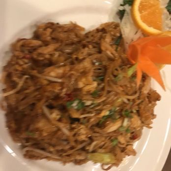 Chada Thai Restaurant - Pad Thai Pork - Thai Near Me - Mt Juliet, Tennessee