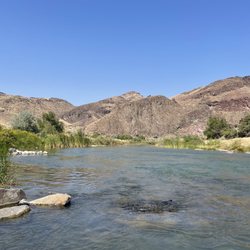 Snively Hot Springs - Surrounded by beauty...