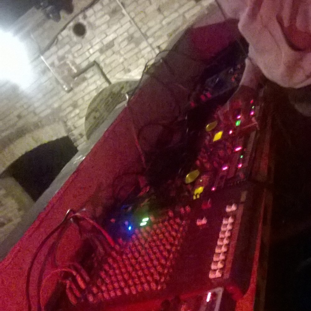 BRIX 581 - Qorser w live hardware set at an Elysium night! - Bars Near Me - Oakland, California BRIX 581 - Qorser w live hardware set at an Elysium night! - Bars Near Me - Oakland, California