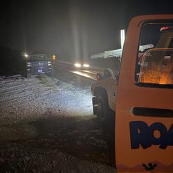 Shah Motors - After 3 hours waiting in the middle of nowhere.