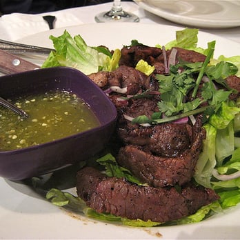 Daisy Mint - the yummy steak salad with delish dressing! - Thai Near Me - Pasadena, California