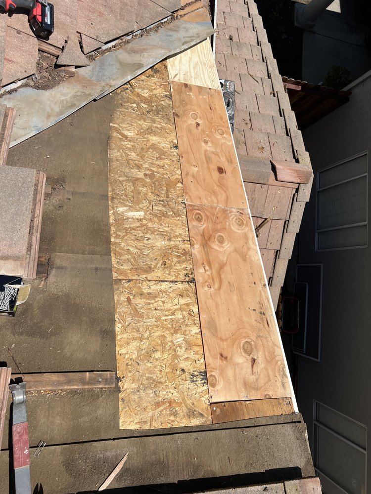 Slide of Benz Construction