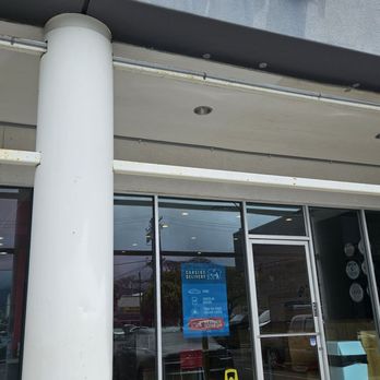Domino's Pizza - Storefront - Pizza Near Me - Kailua, Hawaii Domino's Pizza - Storefront - Pizza Near Me - Kailua, Hawaii